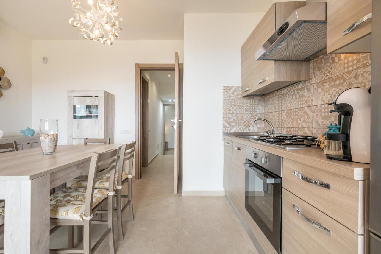 Casa Vacanza Porto Luna ヴィッラシミーウス エクステリア 写真